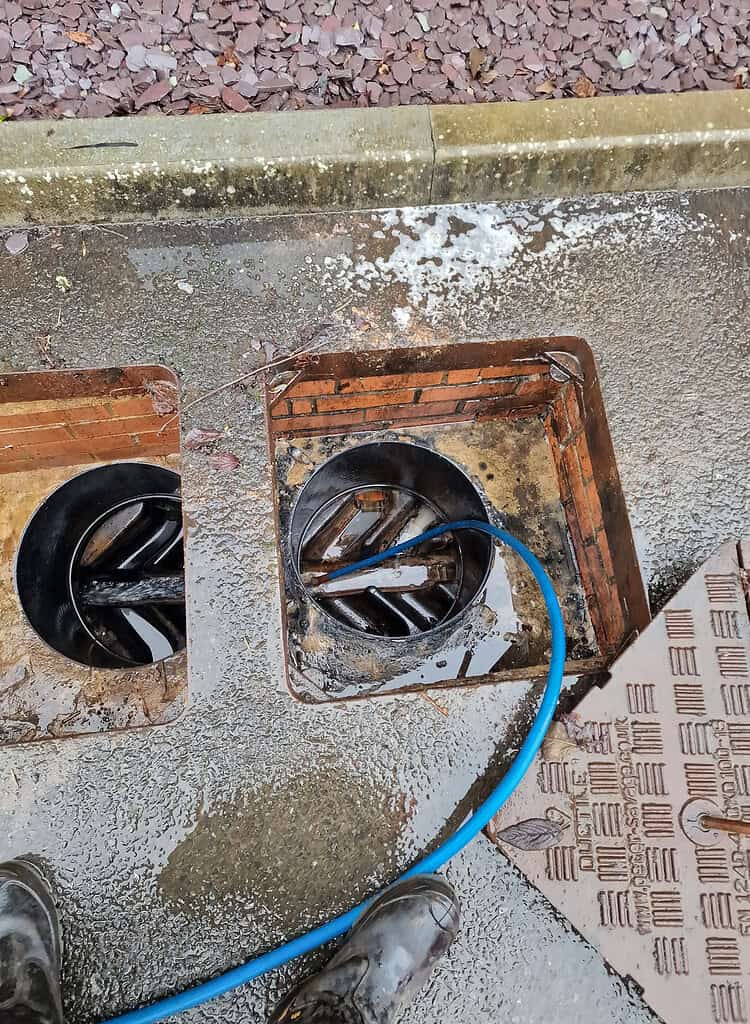 blocked-drain-in-swindon