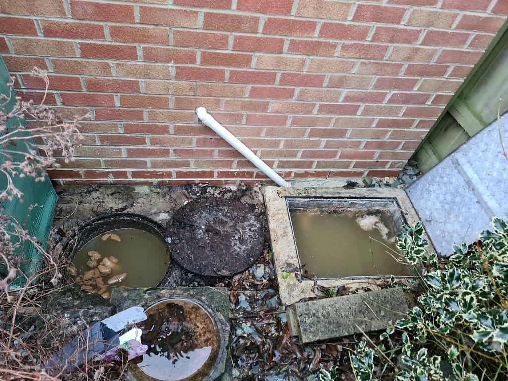 blocked-drain-swindon